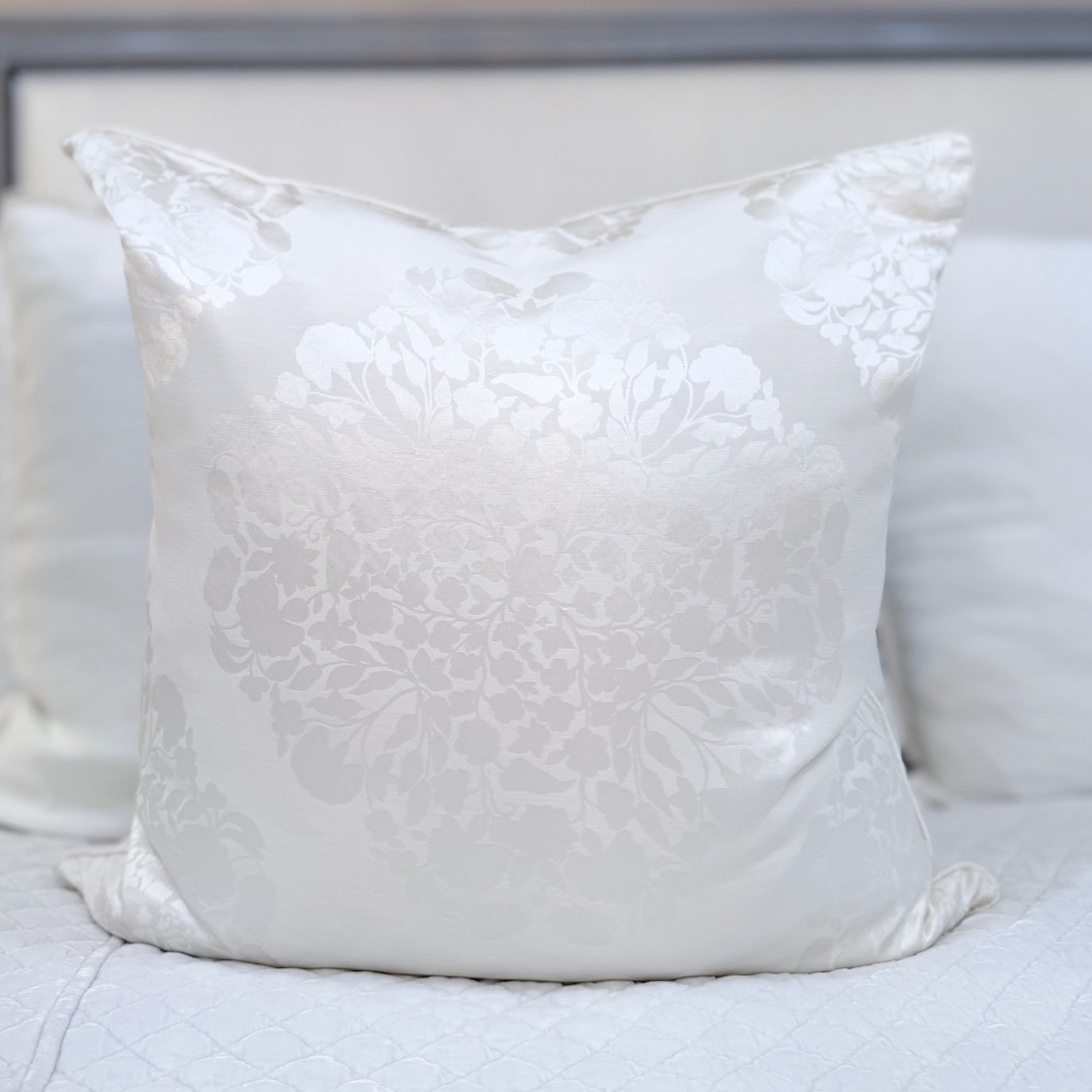 Custom Silk Euros-White