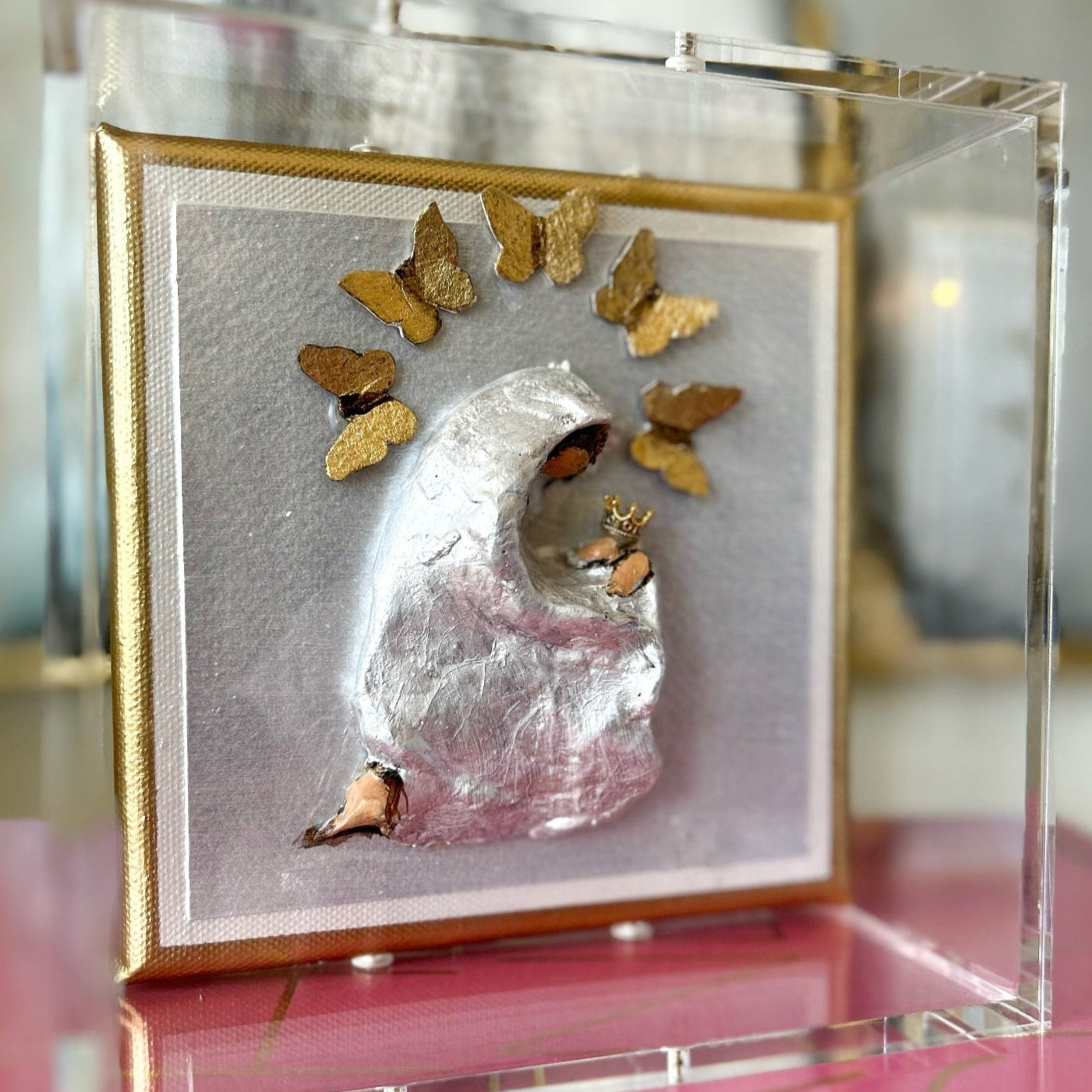 6x6 Sculpted Mary with Butterfly Halo